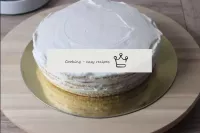 A la fin, planter tout le gâteau avec de la crème....