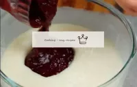 Transfer the cooked berry puree to a shared bowl w...
