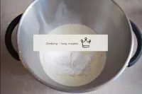 Prepara la crema. ¿Cómo hacer una crema? Tome el a...