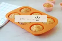 How to determine the readiness of muffins? Focus o...