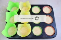 Muffins can be baked in paper capsules. They can b...