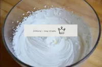 How to beat cream correctly? It is important that ...