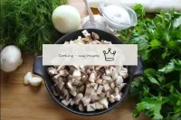 At this time, prepare the filling. Champignons, if...