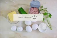 How to stuff eggs with canned tuna and cucumber? P...