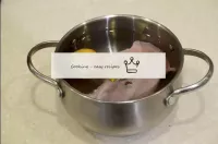 Wash the onions well and put them directly with a ...