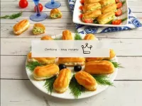 Snack eclairs with filling...