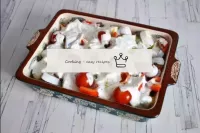 Pour sour cream over vegetables. Bake in the oven ...