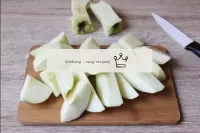 كيف تصنع أعشاب من الفصيلة الخبازية من التفاح وفقًا...