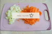 At this time, do the preparation of vegetables. Pe...