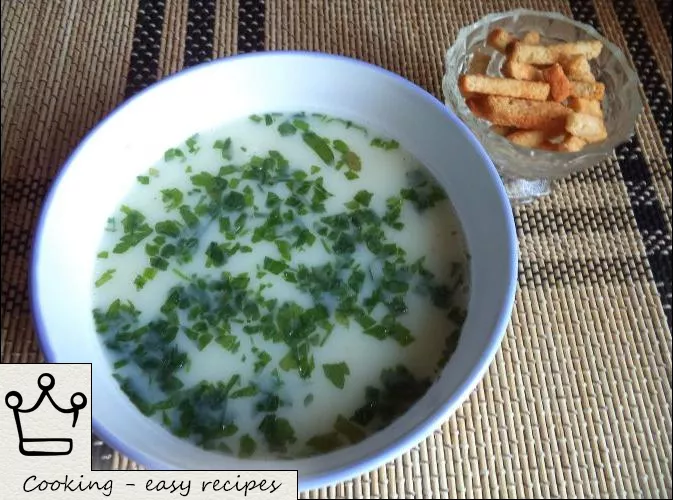 Soupe purée de pommes de terre avec du lait