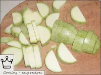 Wash the courgettes and also cut into wedges. ...