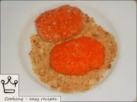 Diviser la masse obtenue en petites galettes, pani... Diviser la masse obtenue en petites galettes, pani...