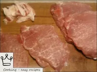 Corte a carne para fibras com fatias de 1 cm de es...