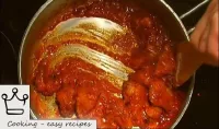 Karıştırın, kaynatın, 5-10 dakika daha pişirin. (G... Karıştırın, kaynatın, 5-10 dakika daha pişirin. (G...