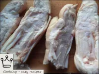 돼지 고기 해파리 만드는 법: 먼저 청소하고 다리를 자릅니다. ...