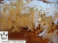 Grind fresh cabbage with large cubes or strips. ...