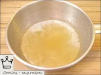 How to make sour cream jelly: The gelatin solution...