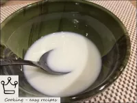 Dissolve 0. 25 teaspoons of salt and sugar in milk...