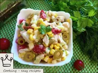 Chicken salad with pineapples 