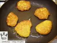 Then turn the fritters over and fry for another 3 ...
