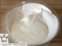 Gently stir sour cream into the protein mass with ...