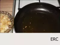 Remove the onion, heat the remaining oil if you ne...