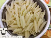 Put the pasta in a colander. Rinse. ...