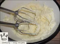 How to make cream: Dissolve the oil to the consist...