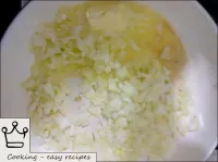 Heat the pan, melt the butter, fry the onions in m...