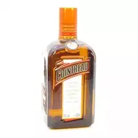 Liqueur cointreau...